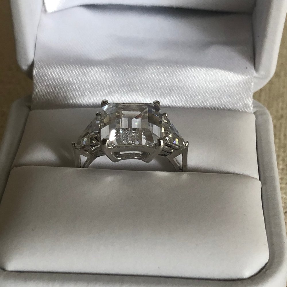 Sterling Silver 925 Cubic Zirconia Size 7 - Picture 6 of 8